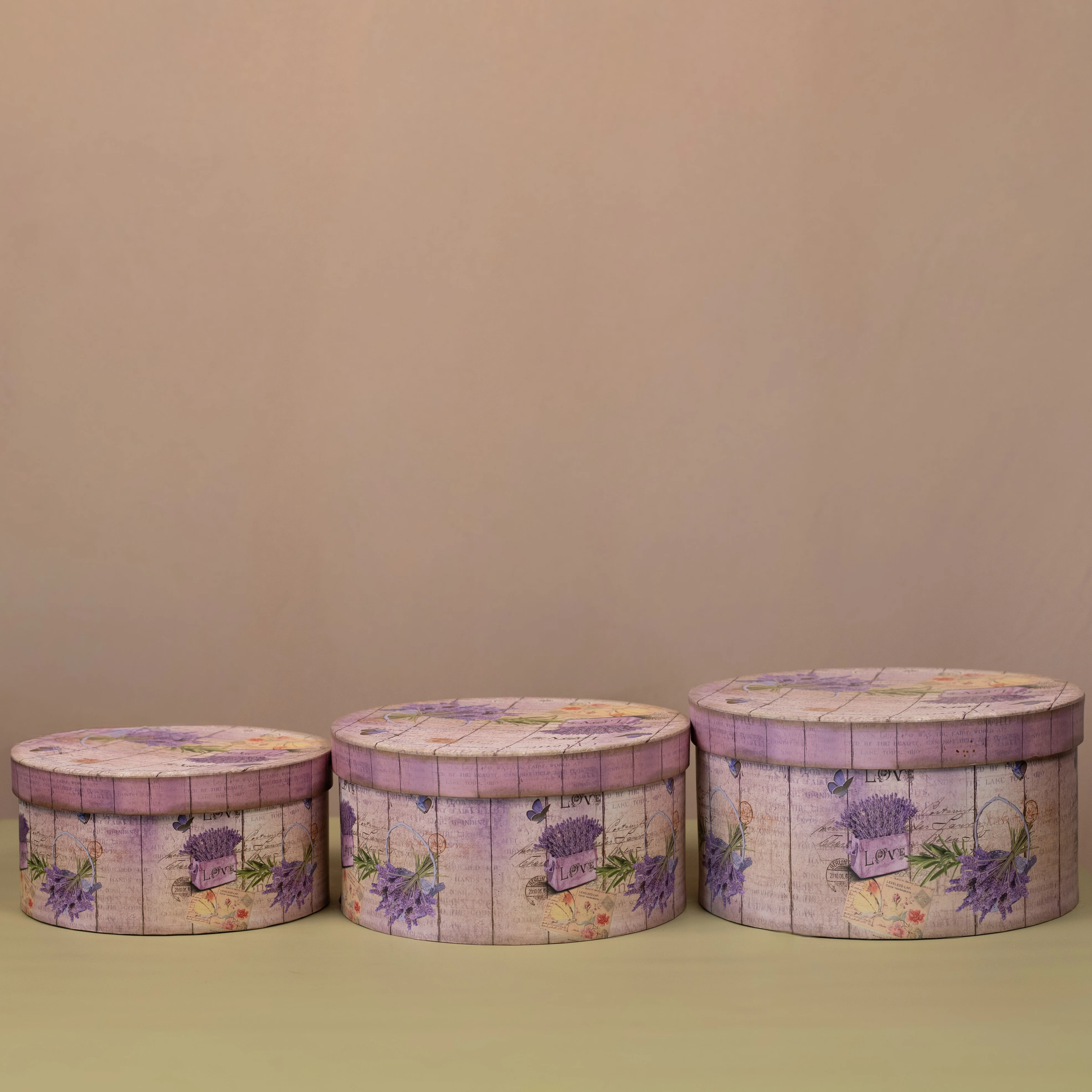 Sada okrúhlych flowerboxov – levanduľa